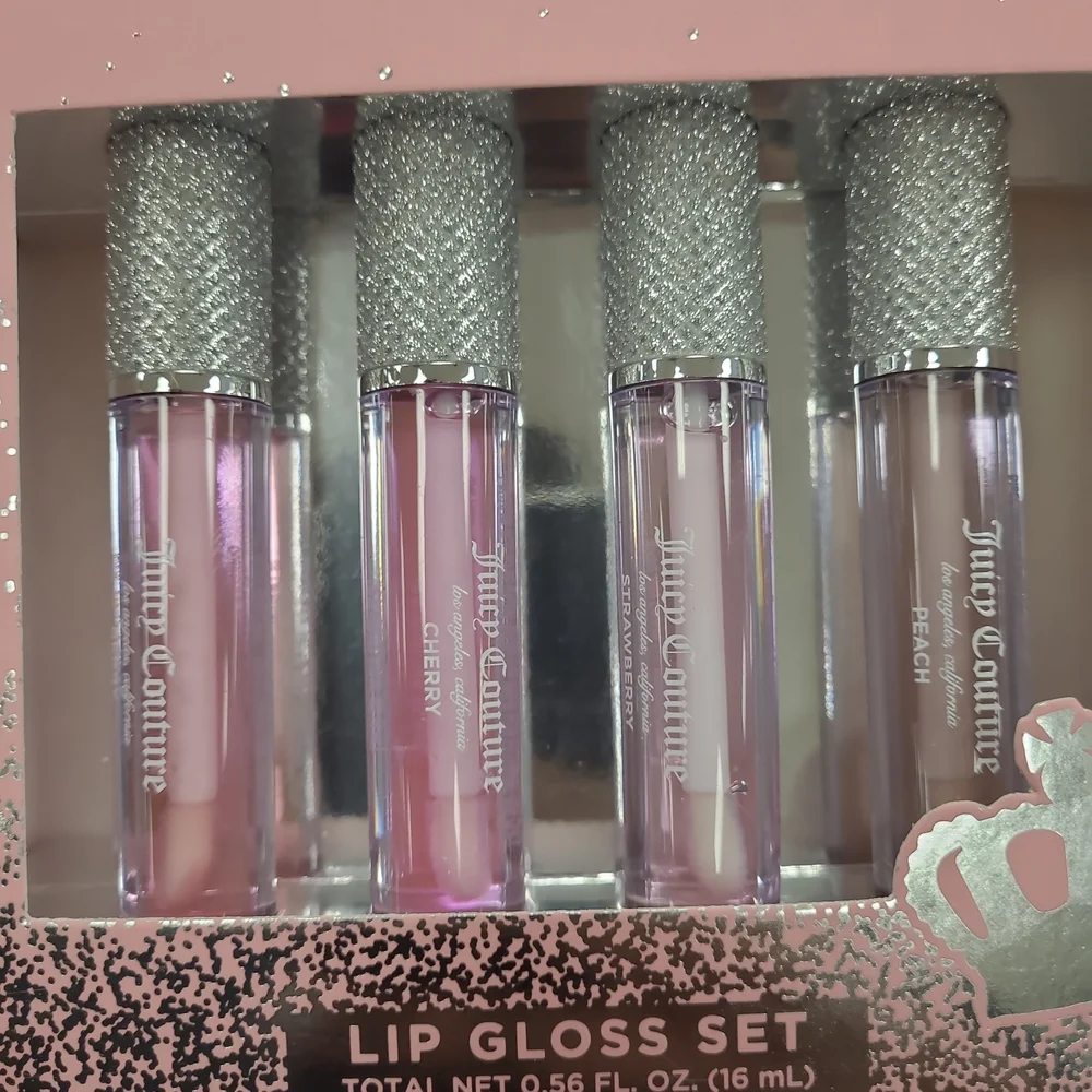 Juicy Couture 4pc Lip Gloss Set